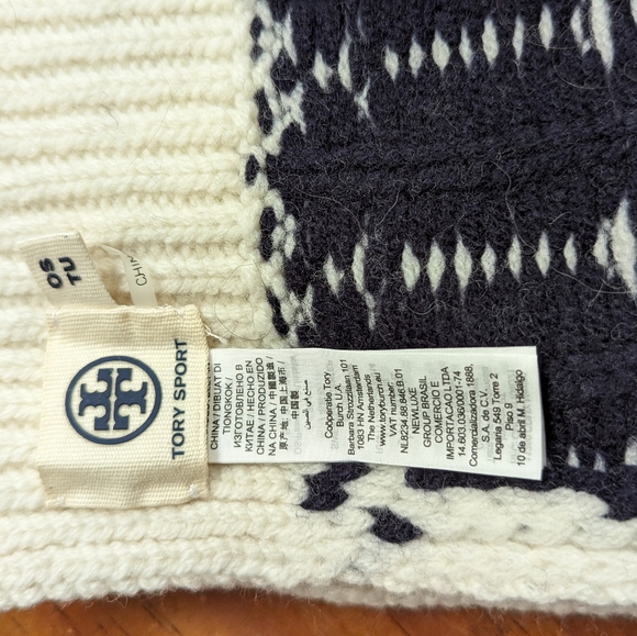 Tory Sport Scarf - Picture 2 of 4